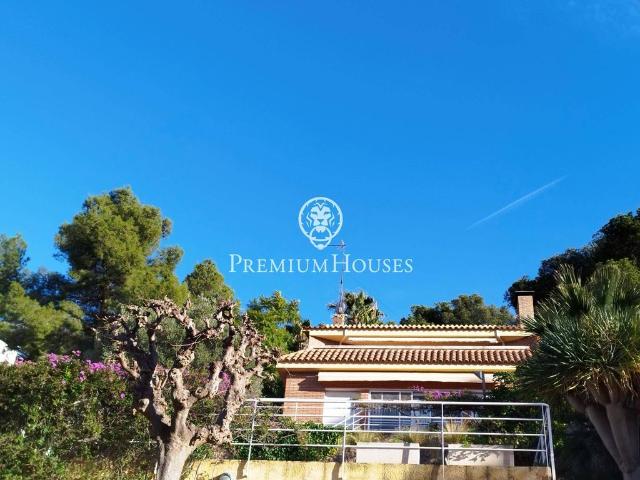 Vivienda de lujo de 382 m2 en venta Castelldefels, España