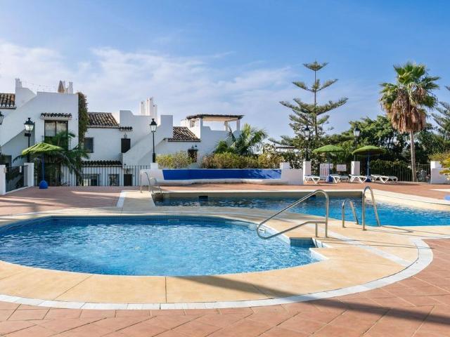 Vivienda de lujo de 389 m2 en venta Marbella, Andalucía