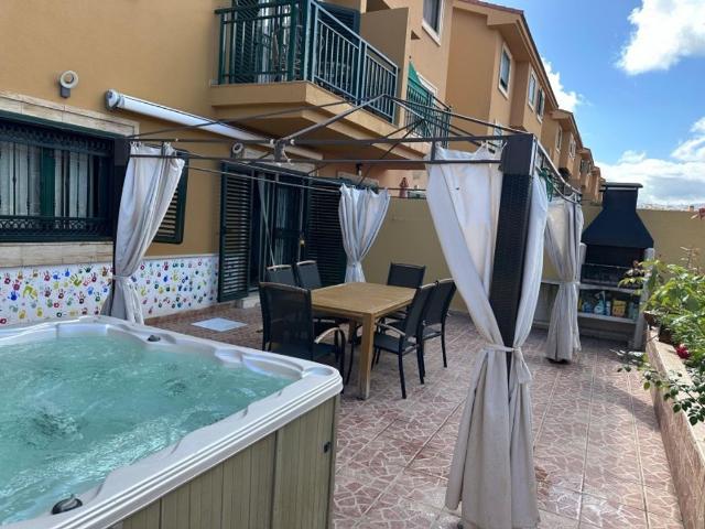 Vivienda de lujo de 300 m2 en venta Las Palmas de Gran Canaria, España