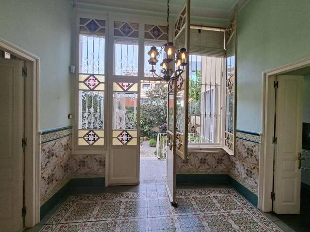 Vivienda de lujo de 300 m2 en alquiler Badalona, España