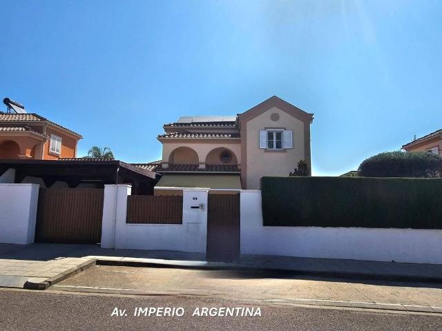 Vivienda de lujo de 308 m2 en venta Córdoba, España