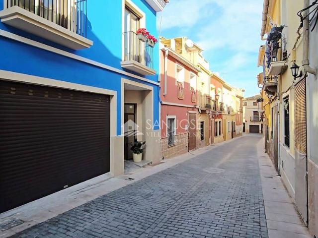 Vivienda de lujo de 309 m2 en venta Aspe, España