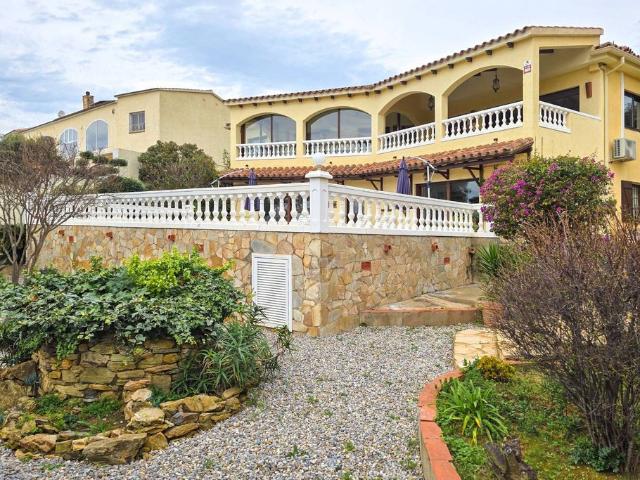 Vivienda de lujo de 309 m2 en venta Rosas, Cataluña