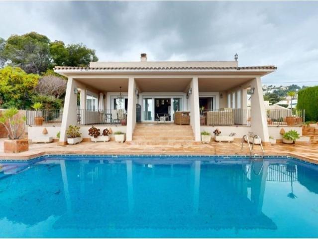 Vivienda exclusiva de 316 m2 en venta Moraira, España