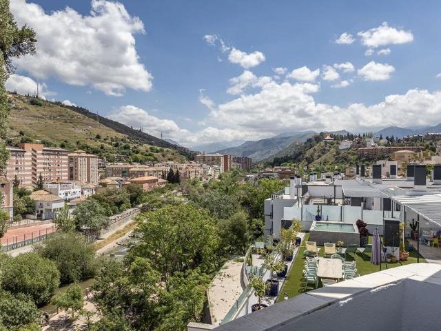 Vivienda de lujo de 321 m2 en venta Granada, Andalucía
