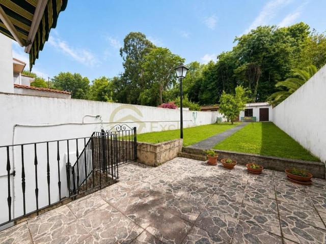 Vivienda de lujo de 322 m2 en venta Avilés, Asturias