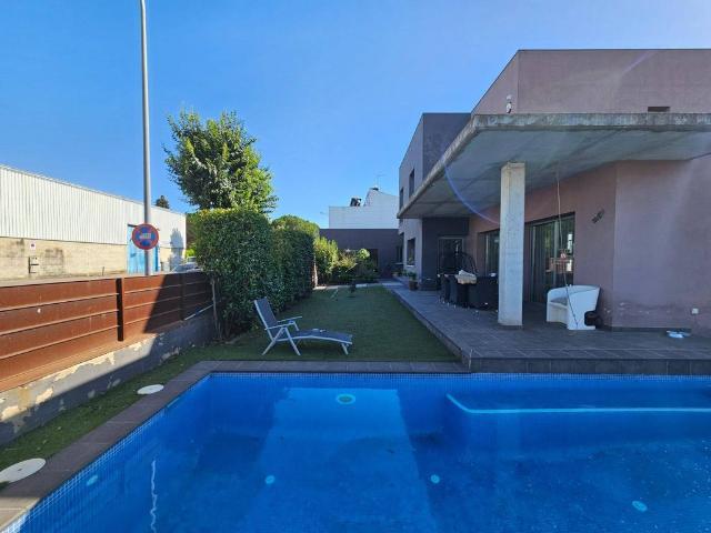 Vivienda de lujo de 332 m2 en venta Vilablareix, Cataluña