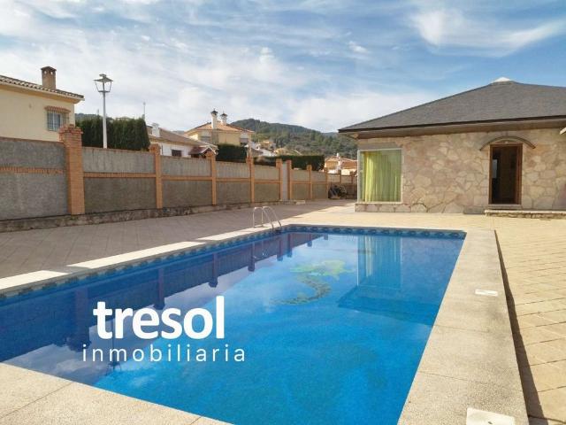 Vivienda de lujo de 332 m2 en venta Alhaurín de la Torre, España