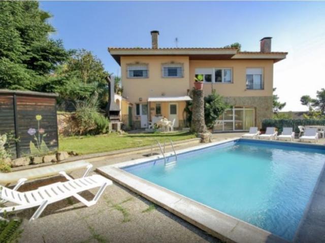 Vivienda de lujo de 450 m2 en venta Lloret de Mar, España