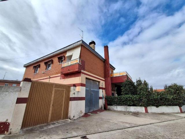 Vivienda de lujo de 492 m2 en venta Tudela de Duero, Castilla y León