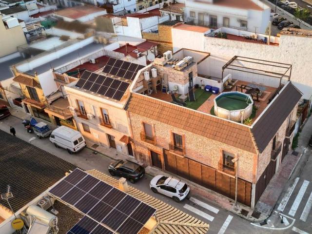Vivienda de lujo de 495 m2 en venta Camas, Andalucía