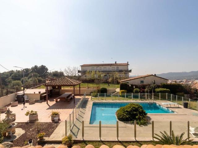 Vivienda de lujo de 421 m2 en venta Castellar del Vallès, Cataluña