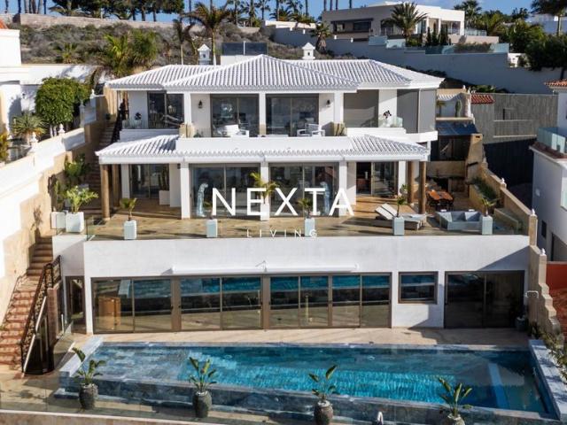 Vivienda de lujo de 590 m2 en venta Adeje, España