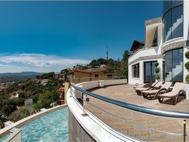Vivienda de lujo de 650 m2 en venta Lloret de Mar, Cataluña