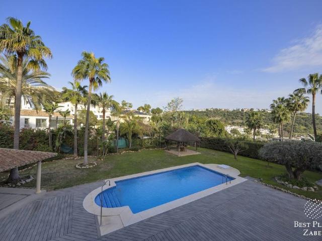 Vivienda de lujo de 690 m2 en venta Benahavís, Andalucía