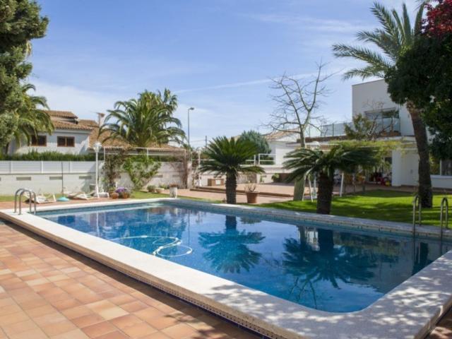 Vivienda de alto standing en venta Benicásim, Comunidad Valenciana