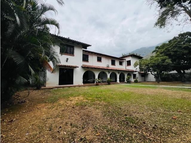 Vivienda de lujo en alquiler Nueva Caracas, Distrito Capital