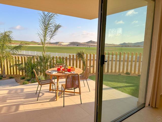 Vivienda de lujo en Desert Springs | Dúplex listo para mudarte