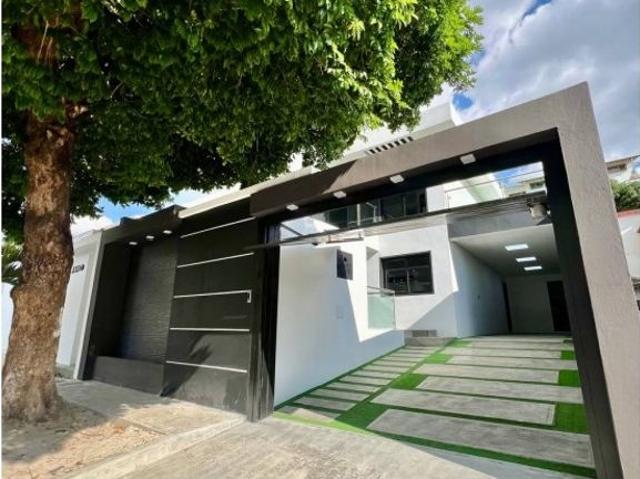 Vivienda de lujo en venta Nueva Caracas, Distrito Capital