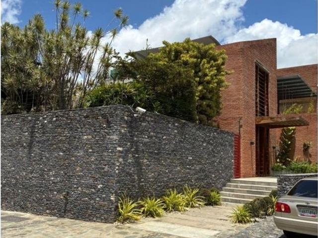 Vivienda de lujo en venta Nueva Caracas, Distrito Capital