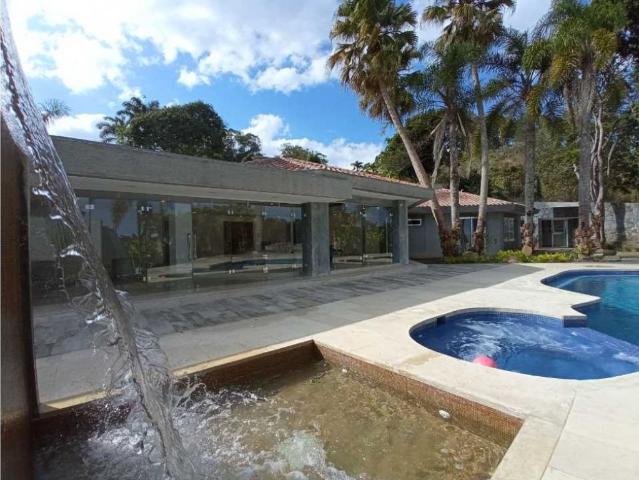 Vivienda de lujo en venta Nueva Caracas, Distrito Capital