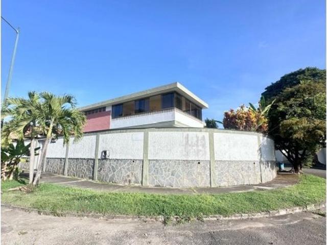 Vivienda de lujo en venta Nueva Caracas, Distrito Capital