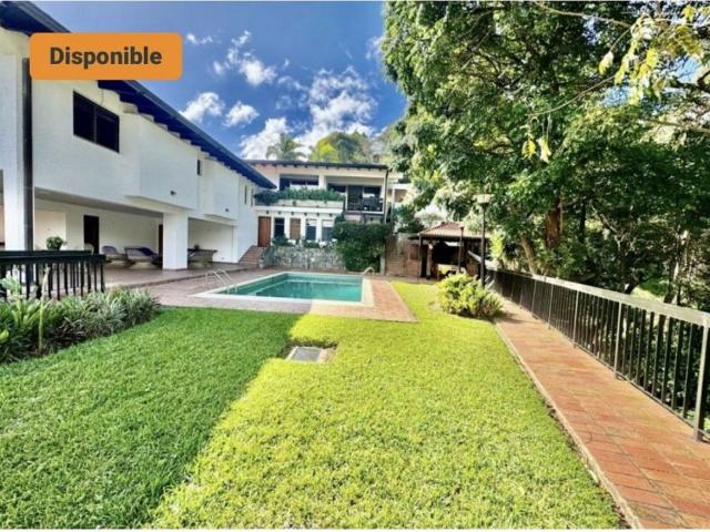 Vivienda de lujo en venta Nueva Caracas, Distrito Capital