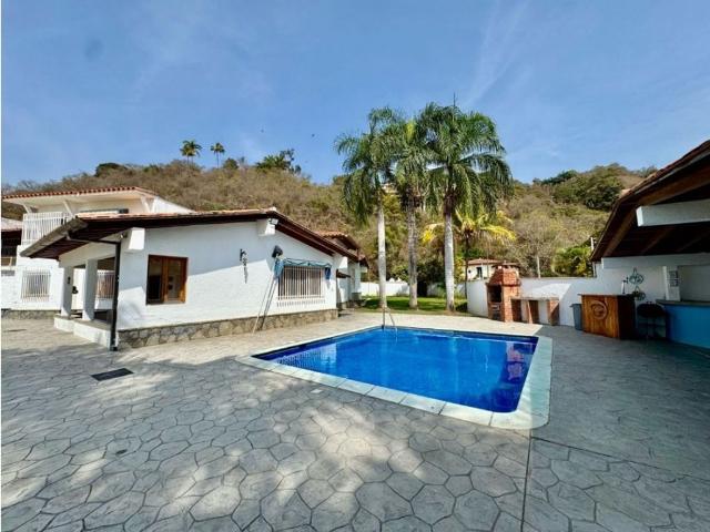 Vivienda de lujo en venta Nueva Caracas, Distrito Capital