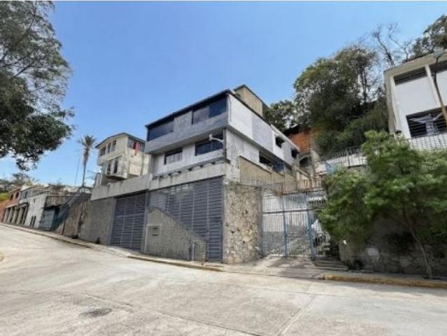 Vivienda de lujo en venta Nueva Caracas, Distrito Capital