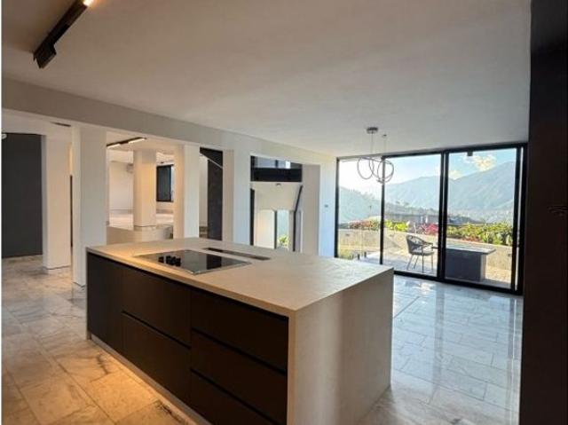 Vivienda de lujo en venta Nueva Caracas, Distrito Capital