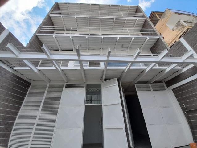 Vivienda de lujo en venta Nueva Caracas, Distrito Capital