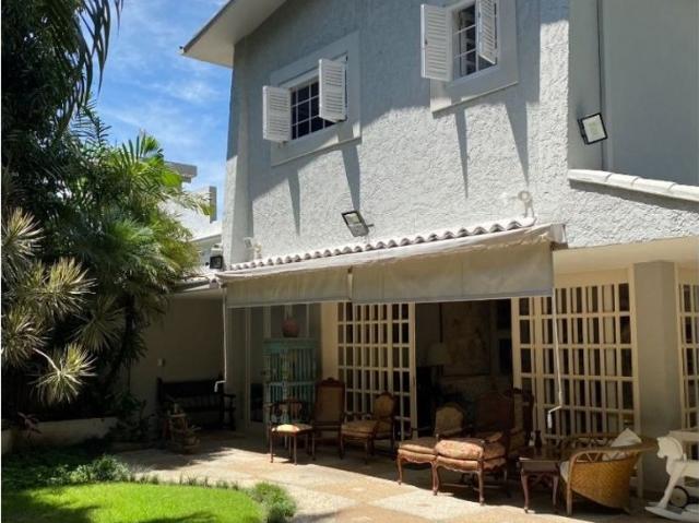 Vivienda de lujo en venta Nueva Caracas, Distrito Capital