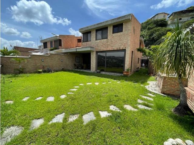 Vivienda de lujo en venta Nueva Caracas, Distrito Capital