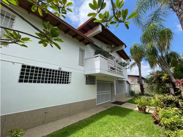 Vivienda de lujo en venta Nueva Caracas, Distrito Capital