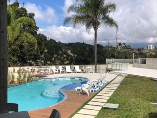 Vivienda de lujo en venta Nueva Caracas, Distrito Capital