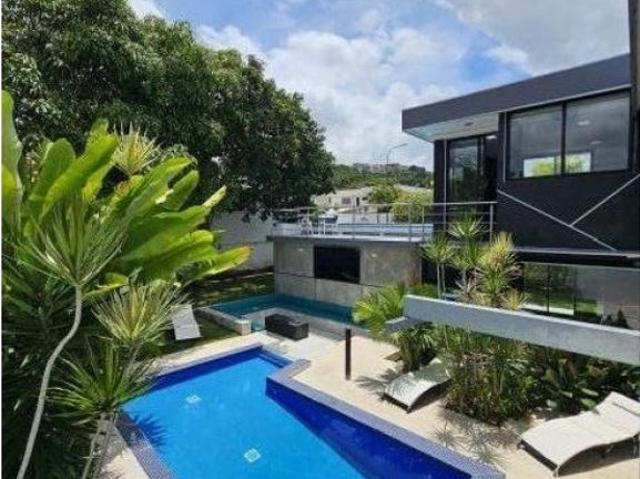 Vivienda de lujo en venta Nueva Caracas, Distrito Capital