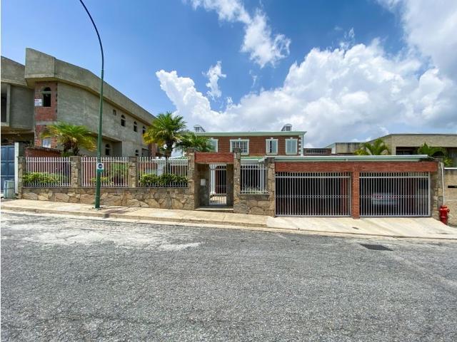 Vivienda de lujo en venta Nueva Caracas, Distrito Capital