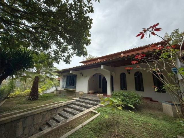 Vivienda de lujo en venta Nueva Caracas, Distrito Capital