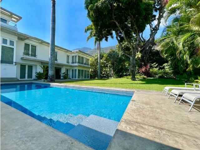 Vivienda de lujo en venta Nueva Caracas, Venezuela