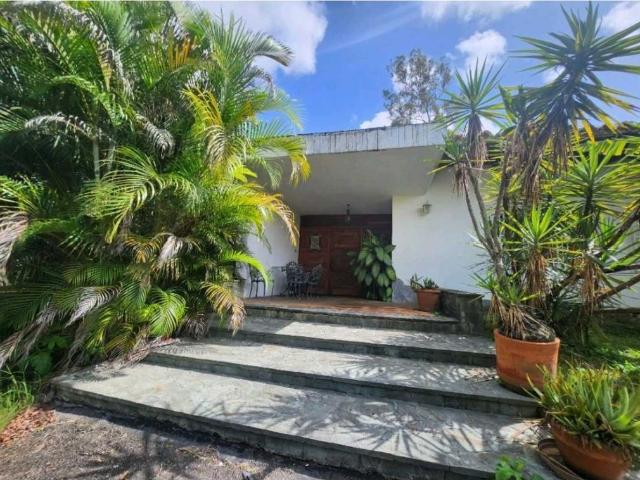 Vivienda de lujo en venta Nueva Caracas, Venezuela