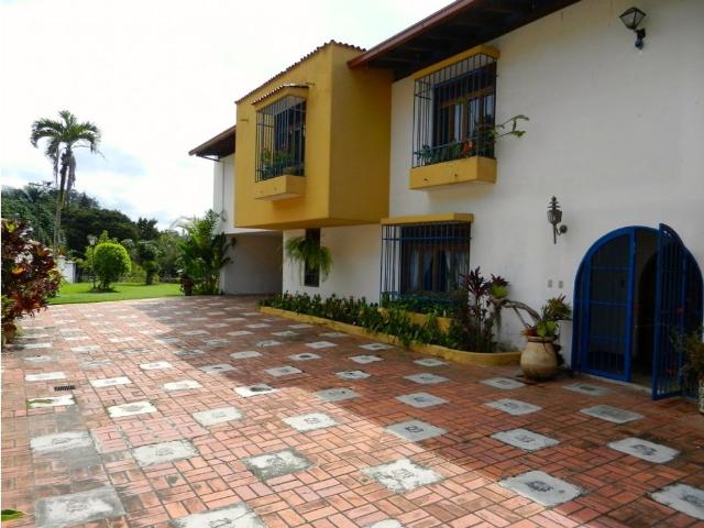 Vivienda de lujo en venta Nueva Caracas, Venezuela