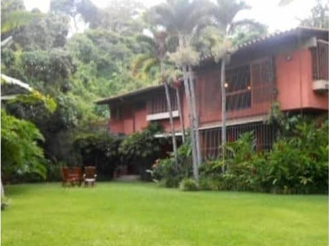 Vivienda de lujo en venta Nueva Caracas, Venezuela