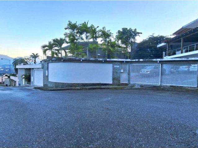 Vivienda de lujo en venta Nueva Caracas, Venezuela