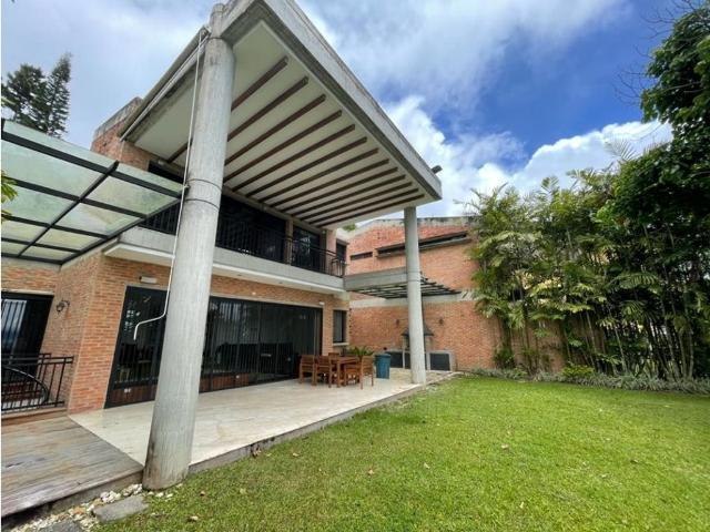 Vivienda de lujo en venta Nueva Caracas, Venezuela
