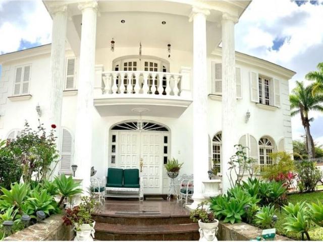 Vivienda de lujo en venta Nueva Caracas, Venezuela