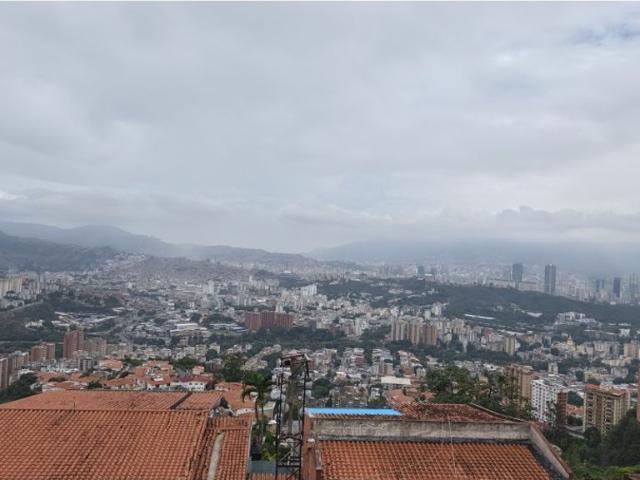 Vivienda de lujo en venta Nueva Caracas, Venezuela