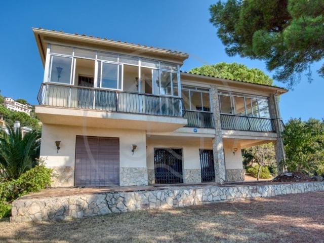Vivienda de alto standing de 483 m2 en venta Calonge, España