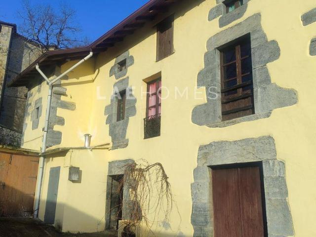 Vivienda de lujo de 900 m2 en venta Larraul, España