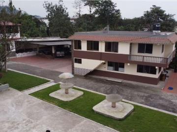 Vivienda de lujo en venta Santo Domingo de los Colorados, Provincia de Santo Domingo de los Tsáchilas