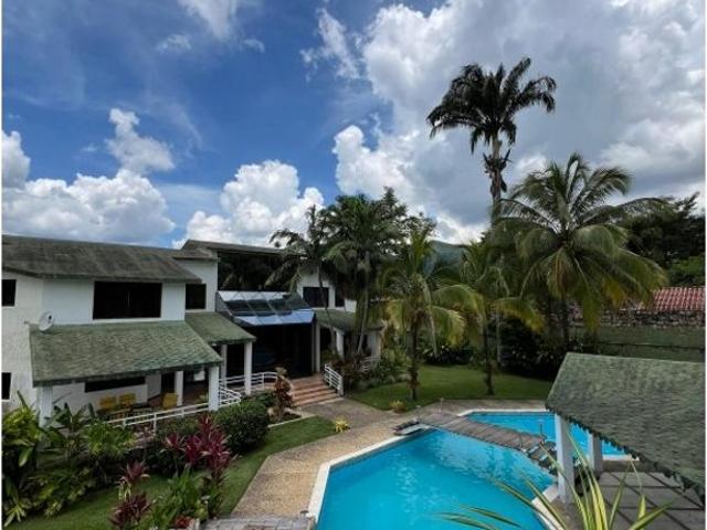 Vivienda de lujo en venta Valencia, Venezuela